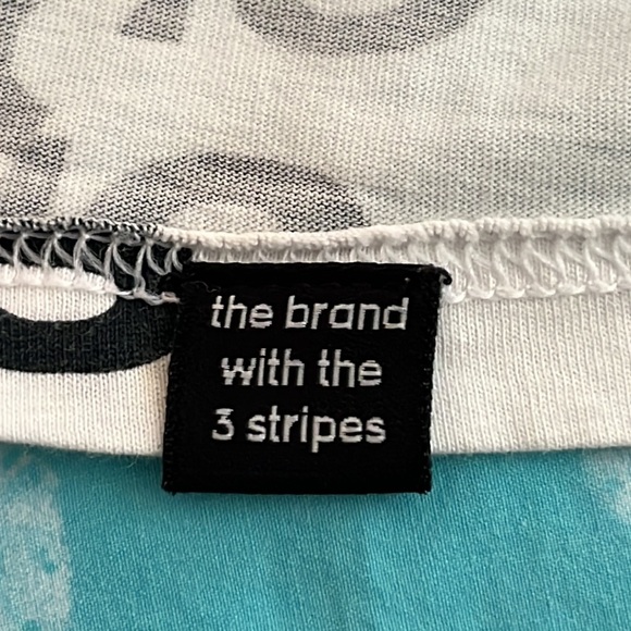 adidas Logo ALL OVER Black and White Print Tee Shirt - Picture 4 of 13